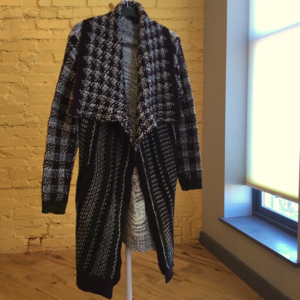 Bulky Jacket Sweater with Collar